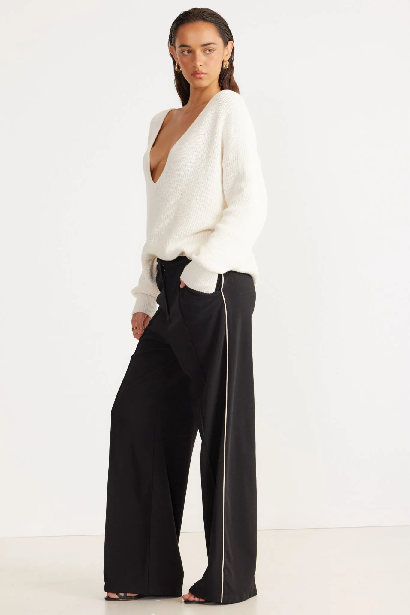 ADAMS OVERSIZED JUMPER