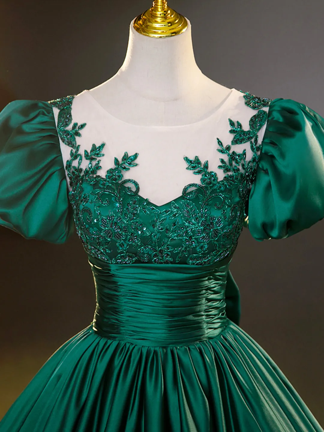 Green Satin Lace Floor Length Formal Dress Short Sleeve A-Line Evening Dress