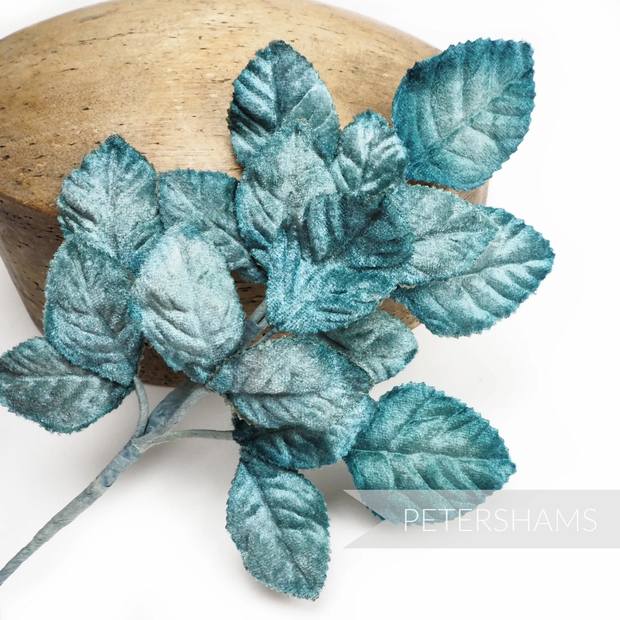 'Kayla' Velvet Wired Leaf Millinery Hat Mount
