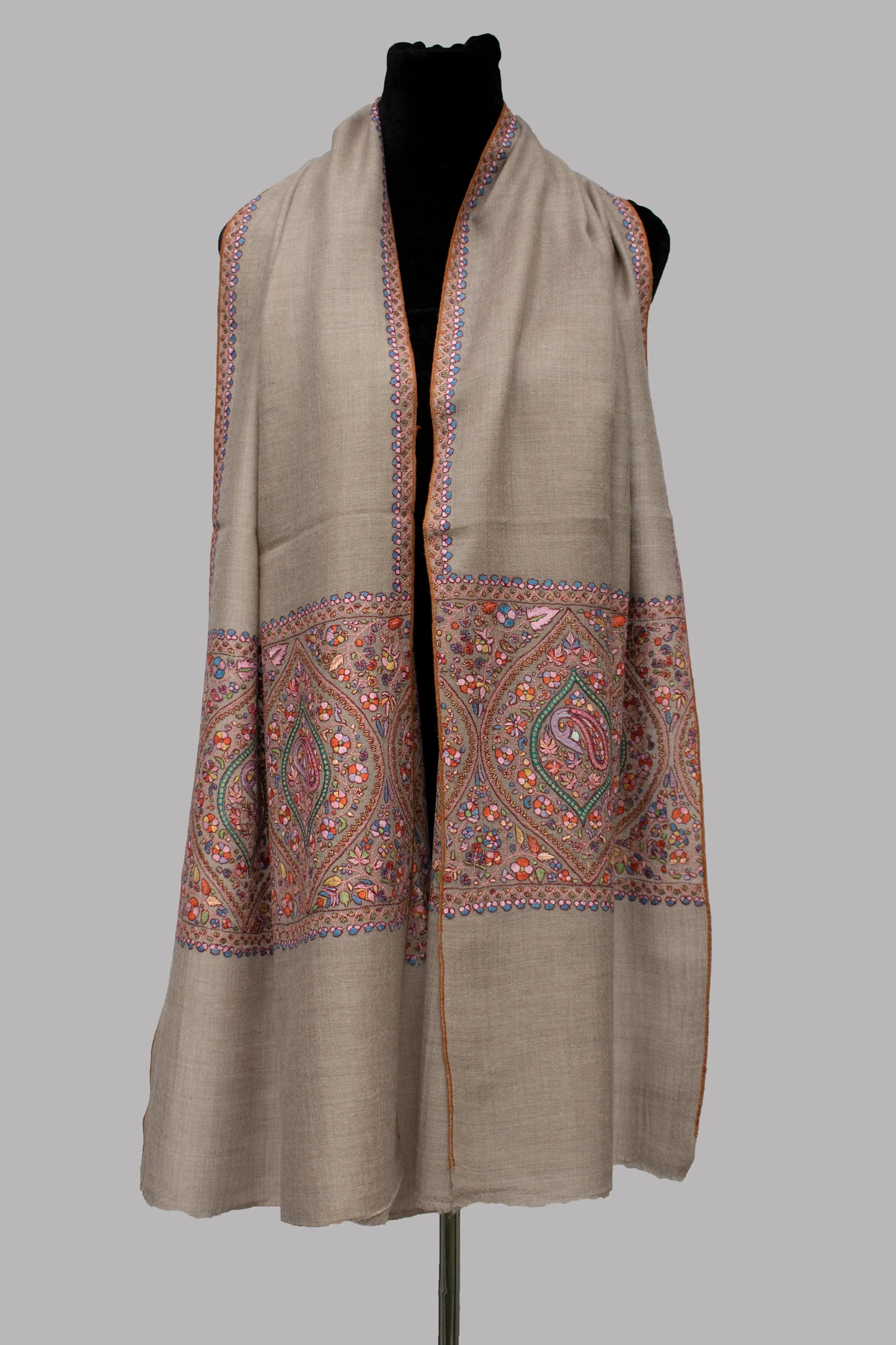 Palla Hand Sozni Pure Pashmina/Cashmere Scarf, Handwoven on Hand loom & Hand Embroided in Kashmir, Luxury, Masterpiece.